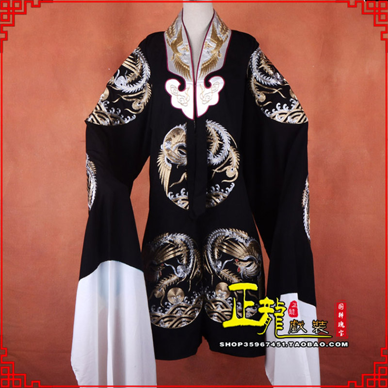 岑巩二进宫服装国太女披 全金团凤凤披